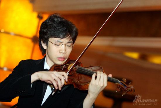 世界最昂贵小提琴亮相北京价值两千万美金(图)