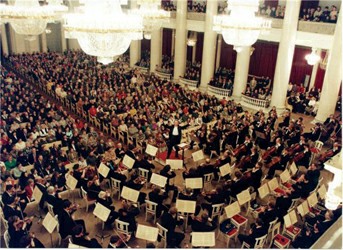 圣彼得堡爱乐乐团