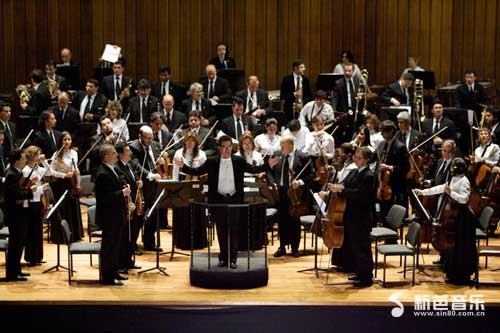 哥伦比亚国家爱乐乐团