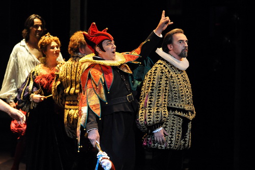 大剧院首届歌剧节展演的威尔第歌剧《弄臣》。