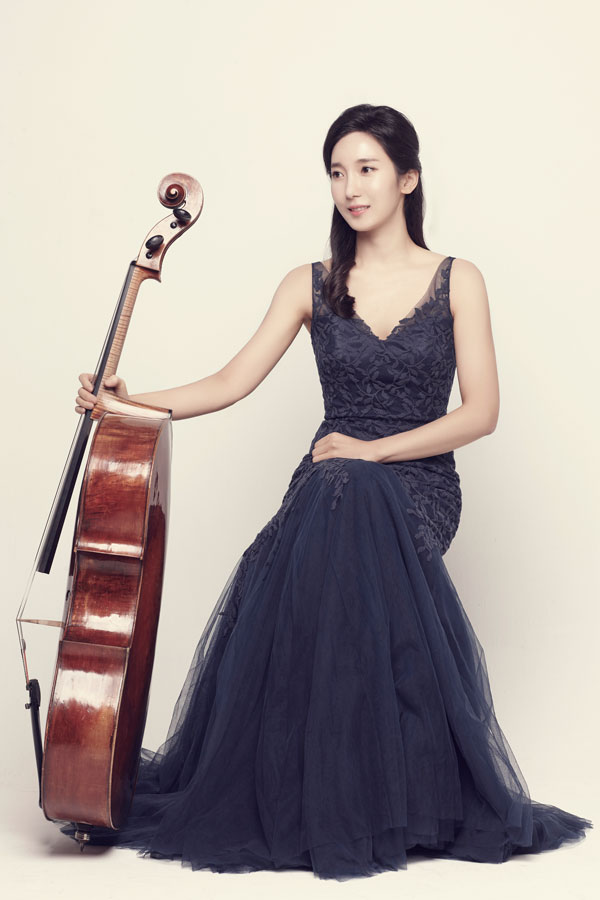 韩国大提琴演奏家林希映图片写真（6）