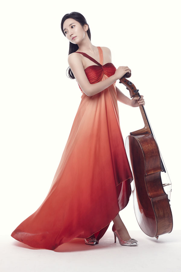 韩国大提琴演奏家林希映图片写真（10）